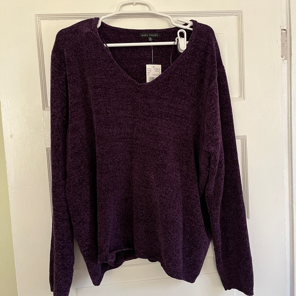 Napa Valley Woman’s V-Neck Sweater